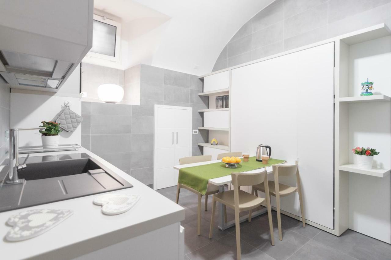 Relais Nevel Ai Decumani Apartamento Nápoles Exterior foto