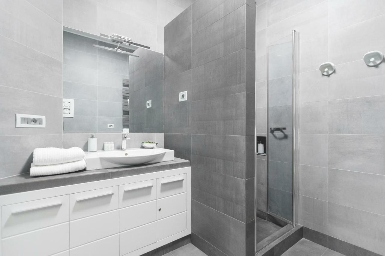 Relais Nevel Ai Decumani Apartamento Nápoles Exterior foto